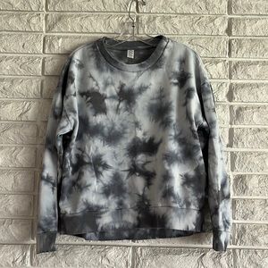 90 degree by reflex scoop crewneck